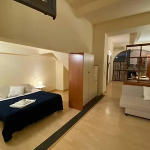 krea-apartments.sicilyhotelsitaly.net/